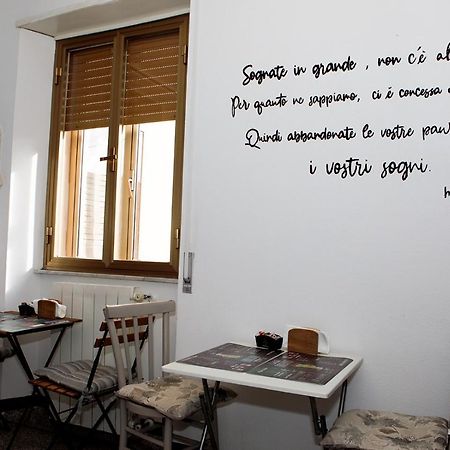 Santu Bustianu Bed and Breakfast Orgosolo Εξωτερικό φωτογραφία