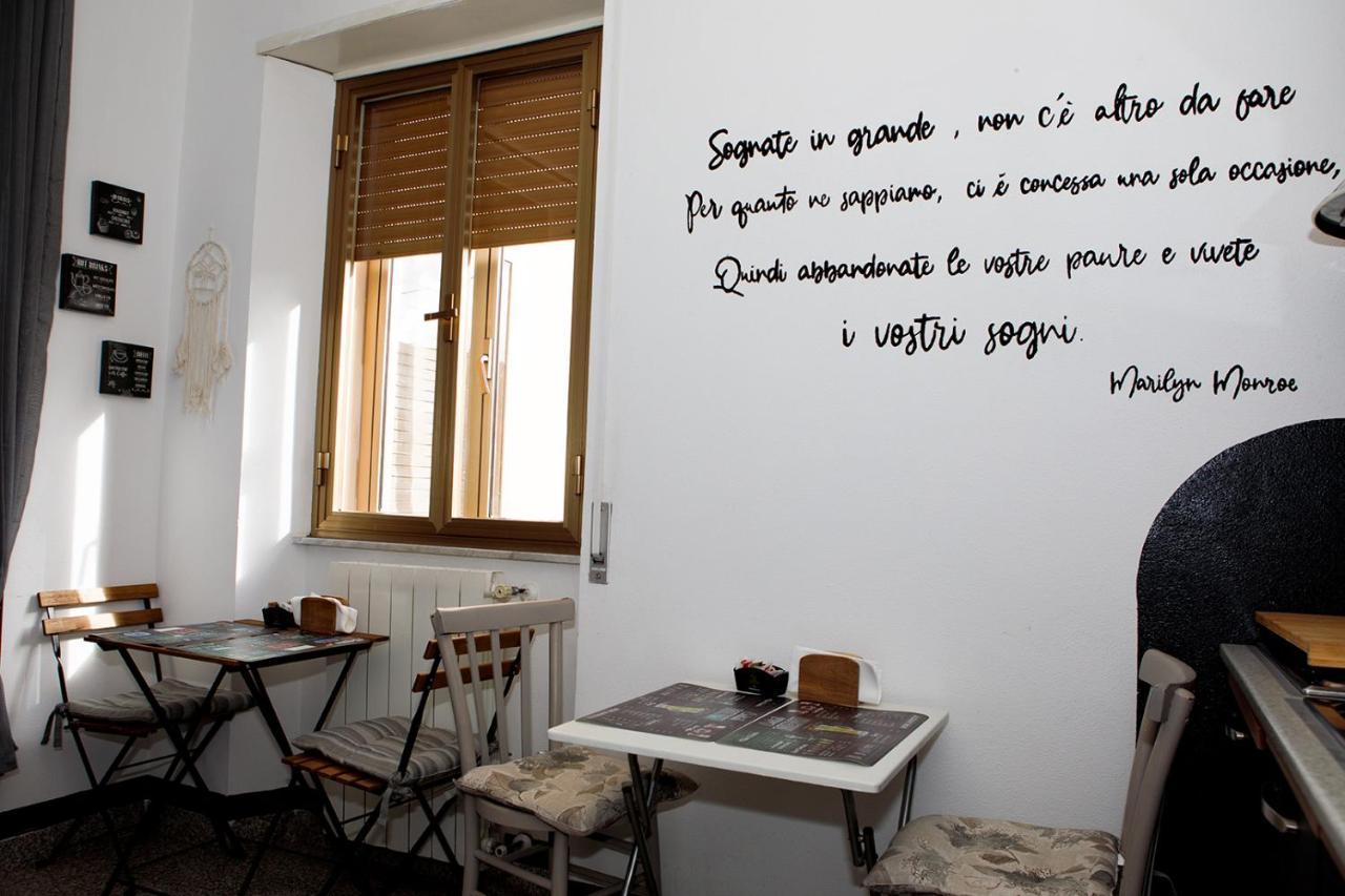 Santu Bustianu Bed and Breakfast Orgosolo Εξωτερικό φωτογραφία